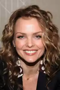 Photo de Dina Meyer