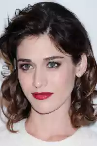 Photo de Lizzy Caplan